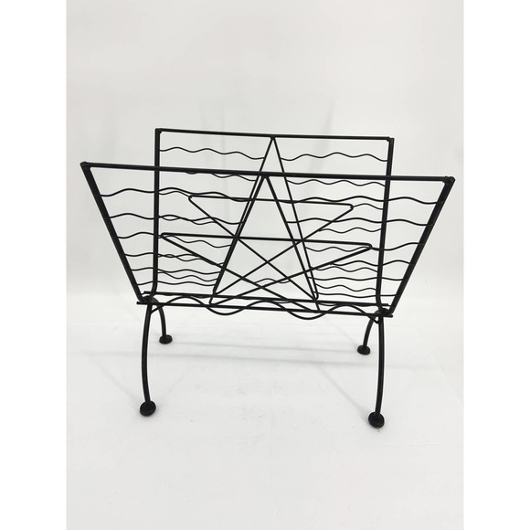 Iron Star Magazine Rack - Picture 1 of 7